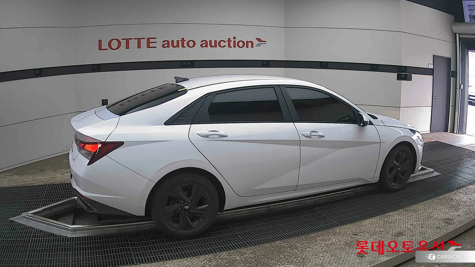 Hyundai Avante Hybrid id 3875811 из Кореи 9