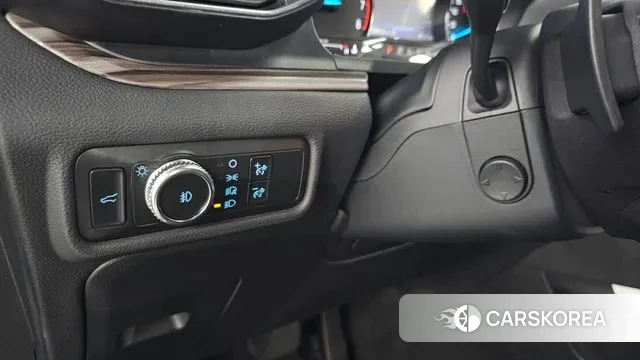 Ford Explorer 6th Generation id 3095359 из Кореи 9