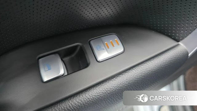 Genesis G70 id 3854025 из Кореи 9