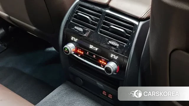 BMW 5 Series (G30) id 3388930 из Кореи 9