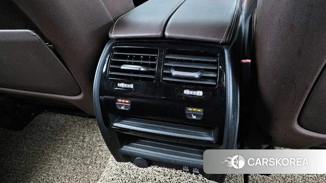 BMW 5 Series (G30) id 3866142 из Кореи 9