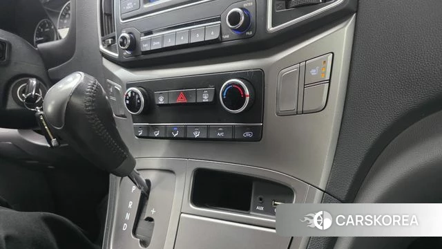 Hyundai The New Grand Starex id 3796113 из Кореи 9