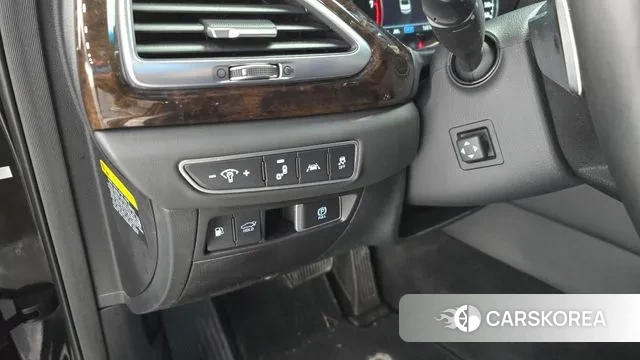 Genesis G90 id 3454560 из Кореи 9