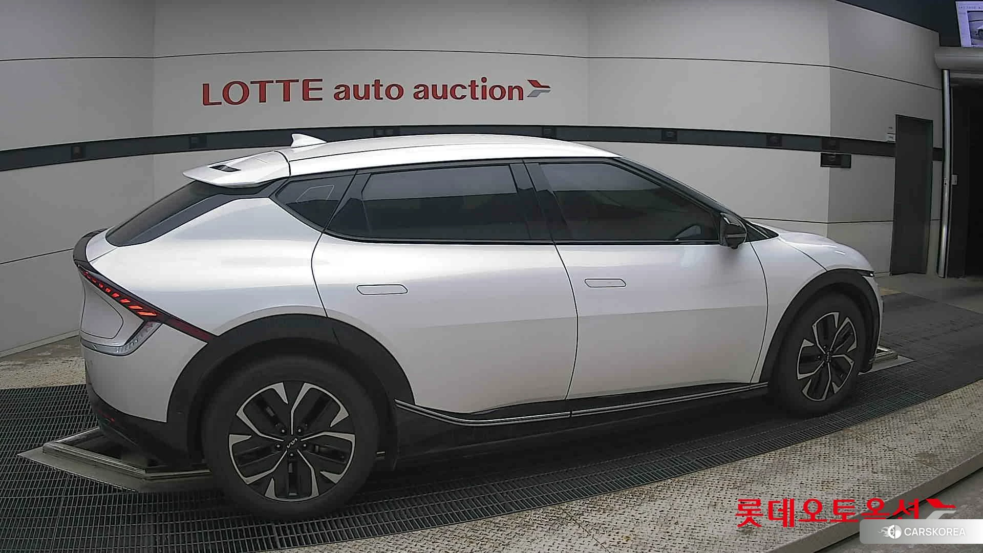 Kia EV6 id 4296721 из Кореи 9