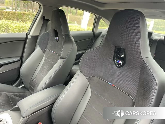 BMW 2 series id 4238855 из Китая 9