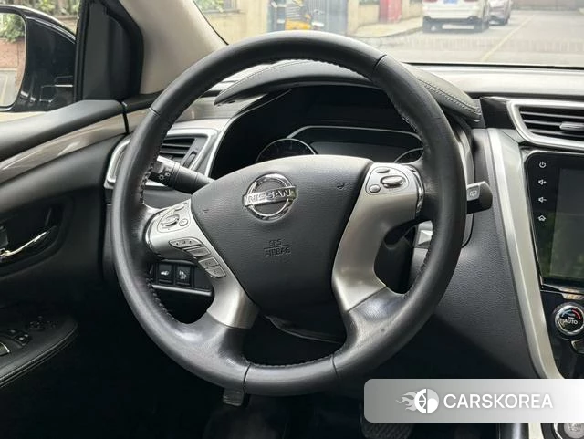 Nissan Loulan id 4213813 из Китая 9