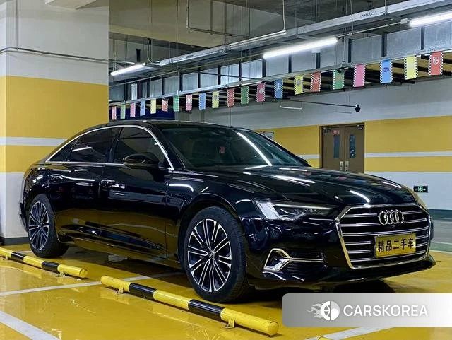 Audi A6L id 4297624 из Китая 9