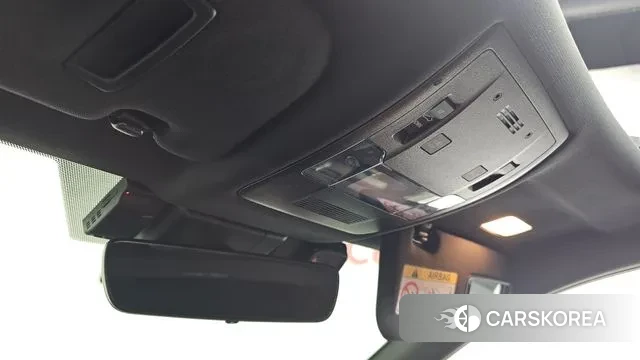 Lexus UX250h id 3503911 из Кореи 9