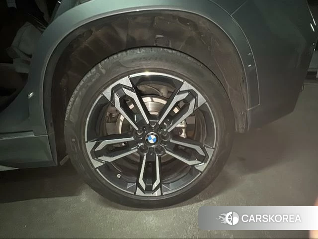 BMW X1 id 4399868 из Китая 9