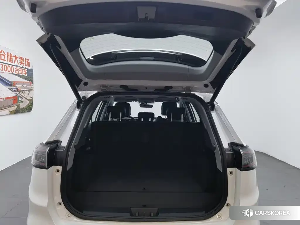 Chery Tiggo 8 id 4622653 из Китая 9
