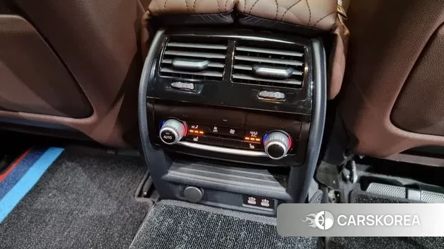 BMW 5 Series (G30) id 2976491 из Кореи 9