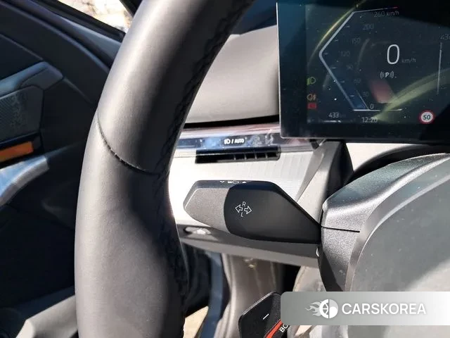 BMW 5 Series (G60) id 3451875 из Кореи 9