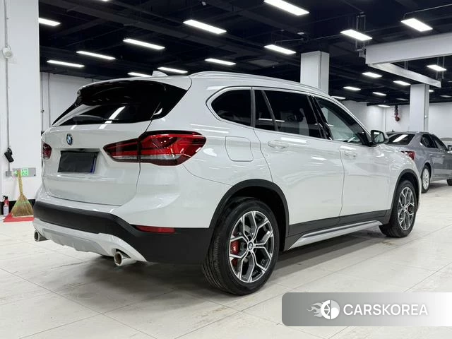 BMW X1 id 4276819 из Китая 9