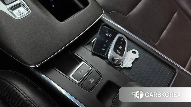 Hyundai The New Grandeur IG Hybrid id 4614577 из Кореи 9