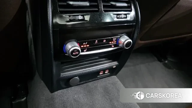 BMW 5 Series (G30) id 3650890 из Кореи 9