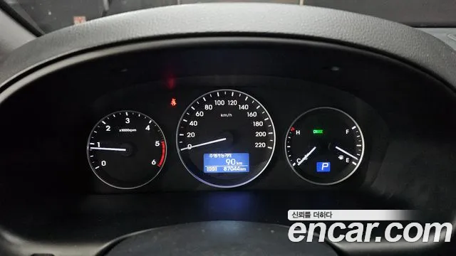 Hyundai The New Grand Starex id 2654584 из Кореи 9