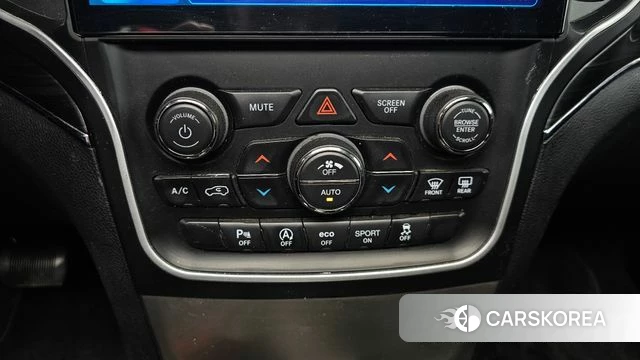 Jeep Grand Cherokee id 4856216 из Кореи 9