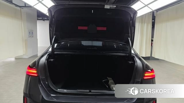 BMW 5 Series (G60) id 4579203 из Кореи 9