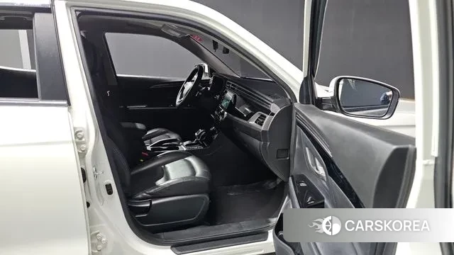 Ssangyong Beautiful Korando id 3760952 из Кореи 9