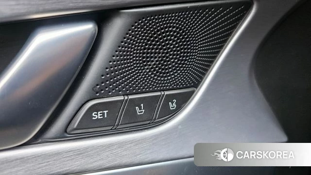 Genesis G70 id 4326058 из Кореи 9