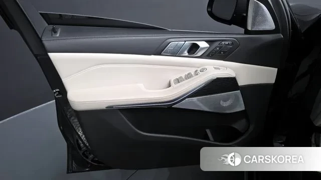 BMW X7 (G07) id 3027622 из Кореи 9