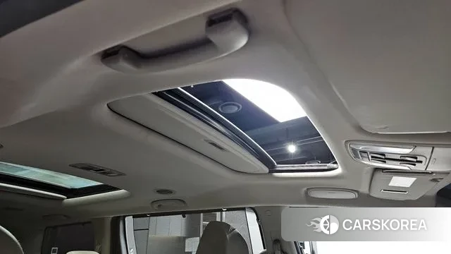 Kia The New Carnival id 3772879 из Кореи 9