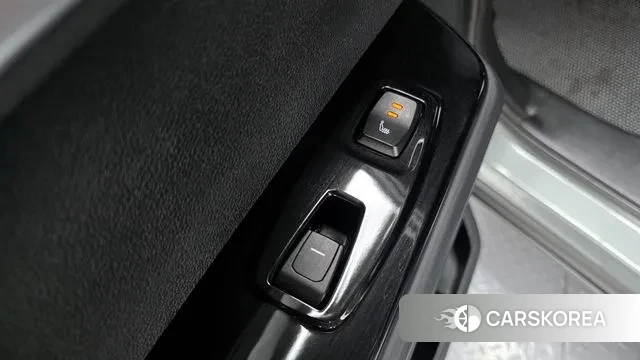 Ssangyong Torres id 3566308 из Кореи 9