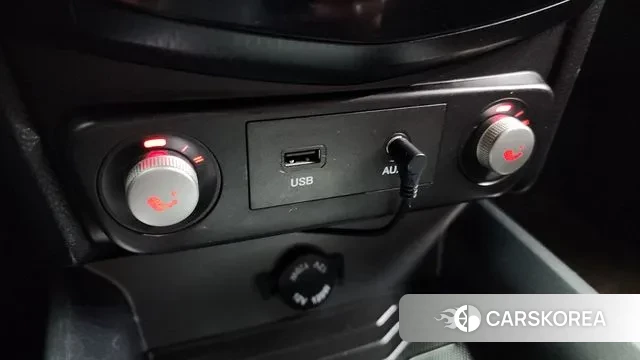 Ssangyong Tivoli Air id 3351413 из Кореи 9