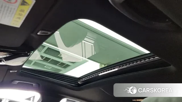 BMW 5 Series (G30) id 3578235 из Кореи 9