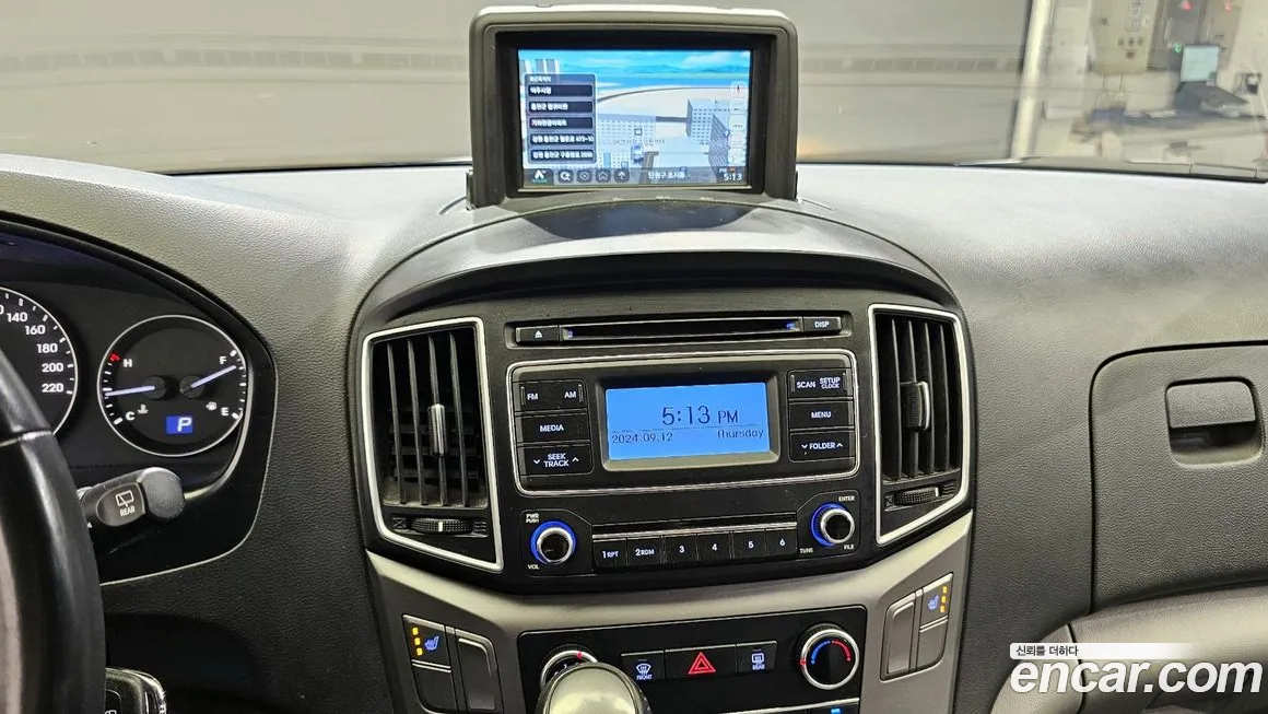 Hyundai The New Grand Starex id 1904460 из Кореи 9