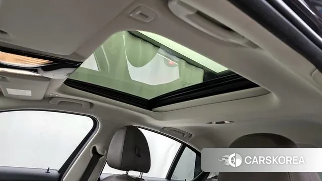 BMW 3 Series (G20) id 2960877 из Кореи 9