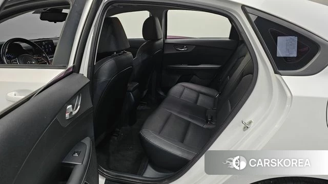 Kia Come New K3 id 3942442 из Кореи 9