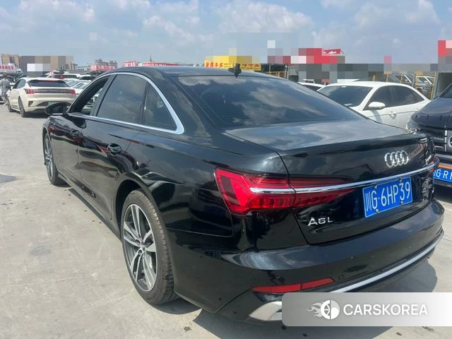 Audi A6L id 4266037 из Китая 9