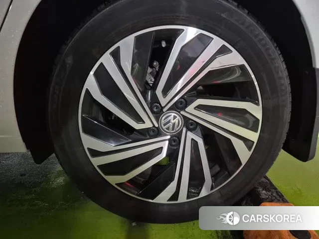 Volkswagen 7th Generation of Jetta id 3238217 из Кореи 9