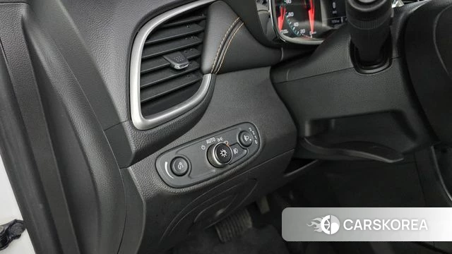 Chevrolet (GM Daewoo) The New Trax id 4543613 из Кореи 9