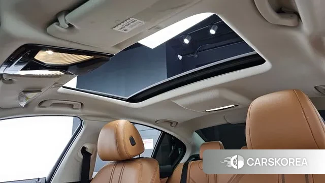 BMW 5 Series (G30) id 3000592 из Кореи 9