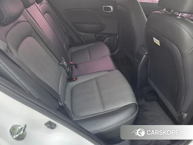 Hyundai Venue id 3754148 из Кореи 9