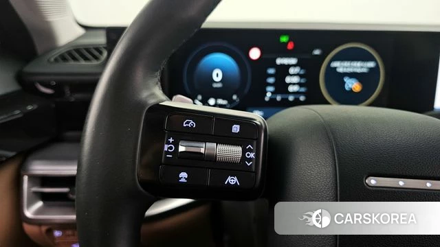 Hyundai Grandeur (GN7) id 4178358 из Кореи 9