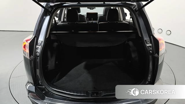 Toyota RAV4 id 4483241 из Кореи 9