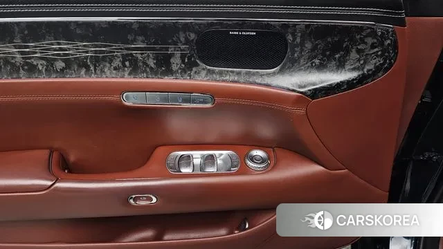 Genesis G90 (RS4) id 3416356 из Кореи 9