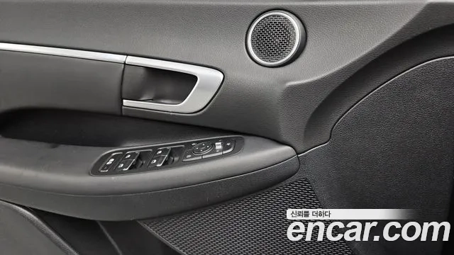 Hyundai Sonata (DN8) id 2951646 из Кореи 9