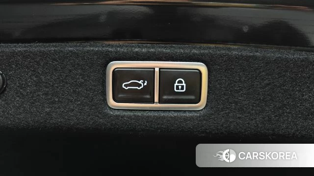 Hyundai Grandeur Hybrid (GN7) id 4768020 из Кореи 9
