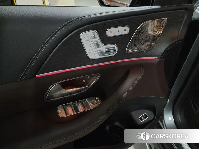 Mercedes-Benz GLS - Class X167 id 3839425 из Кореи 9