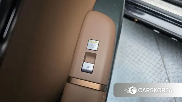 Hyundai Grandeur Hybrid (GN7) id 3322384 из Кореи 9