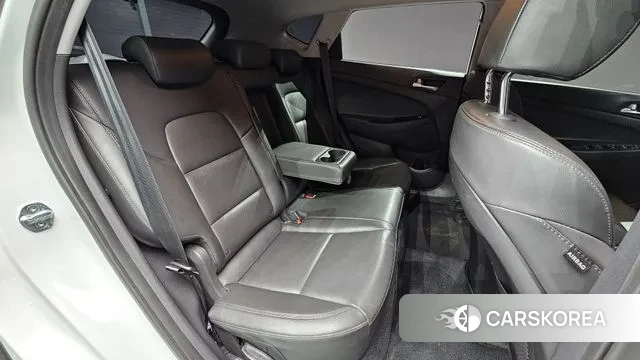 Hyundai All New Tucson id 3428418 из Кореи 9