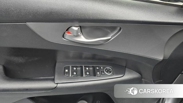 Kia Come New K3 id 4458708 из Кореи 9