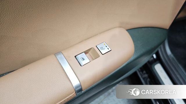 Hyundai Grandeur Hybrid (GN7) id 4243521 из Кореи 9