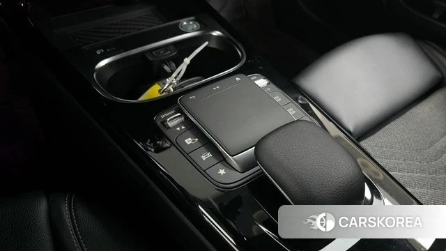 Mercedes-Benz A-Class W177 id 3898866 из Кореи 9