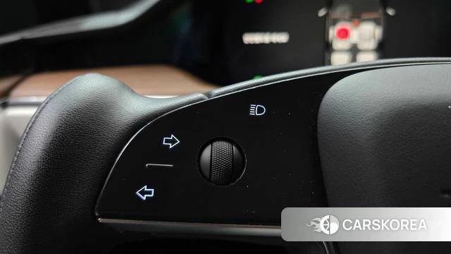 Tesla Model X id 4748848 из Кореи 9