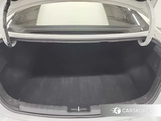 Hyundai The New Avante AD id 3760507 из Кореи 9